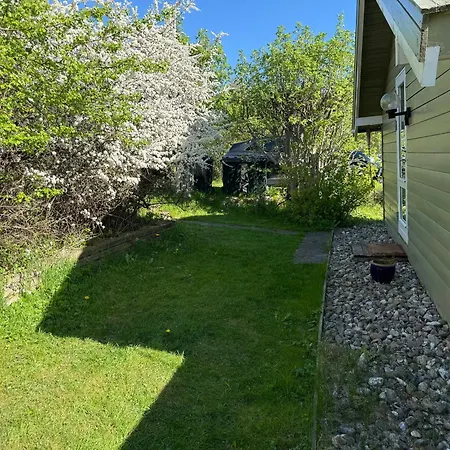 Cozy Close To And Nature Holiday home